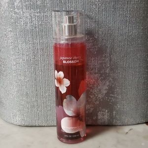 Bath & Body Works Spray
